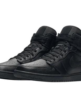 Кроссовки air jordan 1 mid triple black 40 554724-091