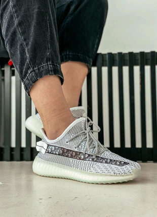 Кросівки adidas yeezy колаб + dior (шнурки рефлектив) 36-40р.5 фото