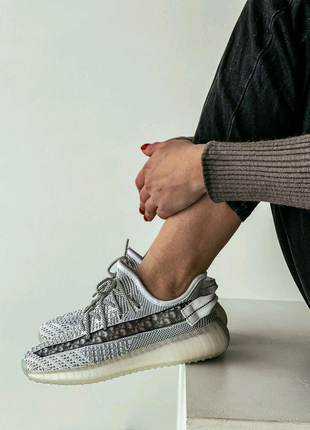 Кросівки adidas yeezy колаб + dior (шнурки рефлектив) 36-40р.9 фото