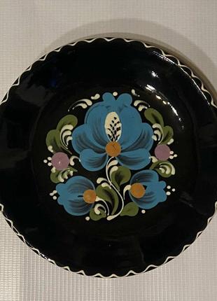 Четыре настенные керамические росписные тарелки, 70-80 те гг. закарпатье.