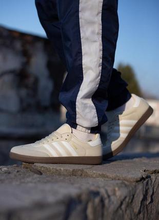 Чоловічі кросівки літні adidas samba beige адидас самба2 фото