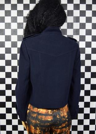 Пальто укороченное двубортное темно синее3 фото