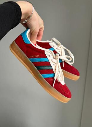 Стильные женские и мужские кроссовки adidas gazelle red blue white красные с цветными вставками