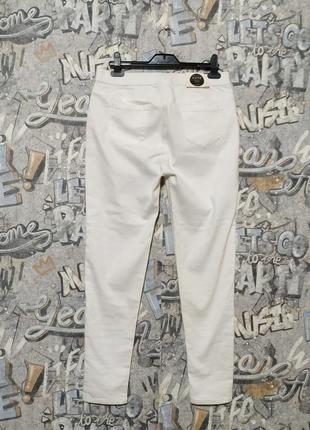 Новые стретчевые  белые джинсы, джеггинсы скинни от peacocks.5 фото
