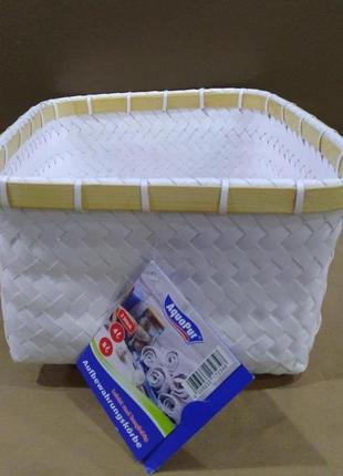 Плетений кошик з бамбуковою окантовкою aquapur для білизни