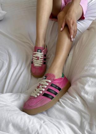 Кроссовки adidas gazelle x gucci pink green10 фото