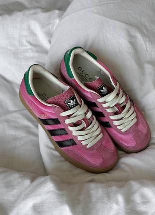 Кроссовки adidas gazelle x gucci pink green1 фото