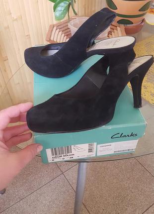 Туфли clarks замшевые2 фото