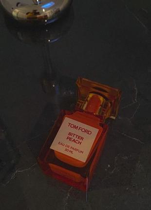 Том форд tom ford bitter peach розпив відливант парфуму2 фото