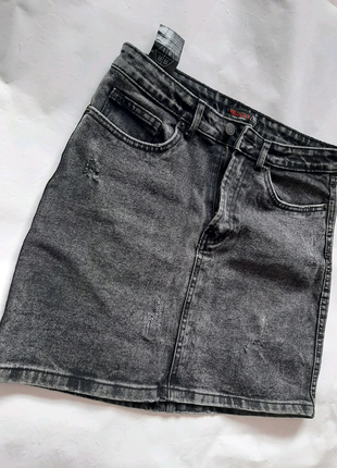 Стильні джинсова юбка