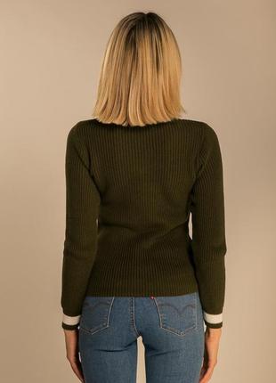 Женский вязаный пуловер в рубчик2 фото