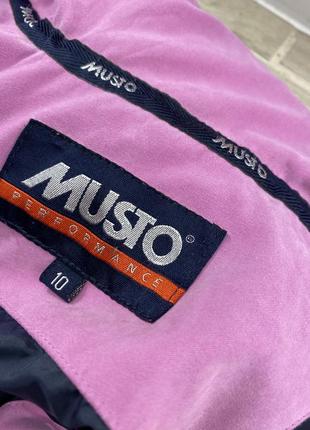 Жилетка musto performance10 фото