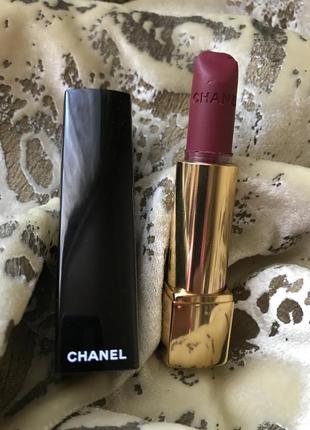 Помада chanel rouge allure velvet