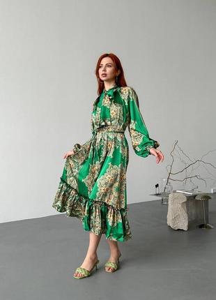Шикарное платье миди зеленое платье