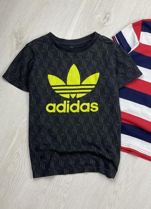 Футболка adidas