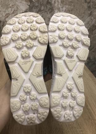 Sketchers goga max шлепанцы шлепки