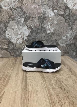 Sketchers goga max шлепанцы шлепки