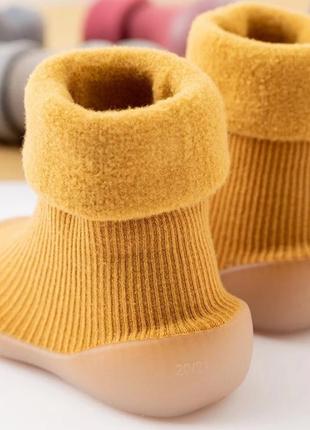 Шарф-бафф и носочки-ботиночки для малышей с не скользящей подошвой 22/23(13,5 см) желтый v-118089 фото