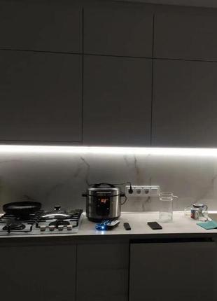 Led подсветка на кухню 32 см, с бесконтактным выключателем, с креплениями и блоком питания5 фото