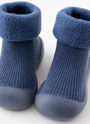 Шарф-бафф и носочки-ботиночки для малышей с не скользящей подошвой 20/21(12,5 см) синий v-118076 фото