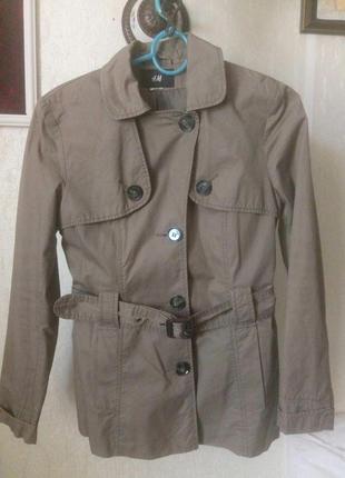 Чудова курточка плащівка на підкладці