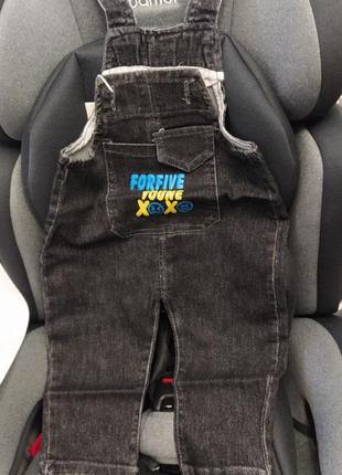 Комбинезон детский джинсовый черный, желто-синие надписи7 фото