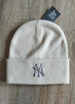 Шапка yankees