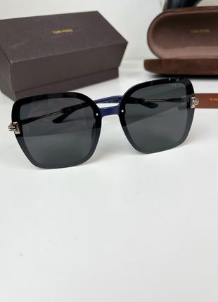 Сонцезахисні окуляри в стилі tom ford квадрат2 фото