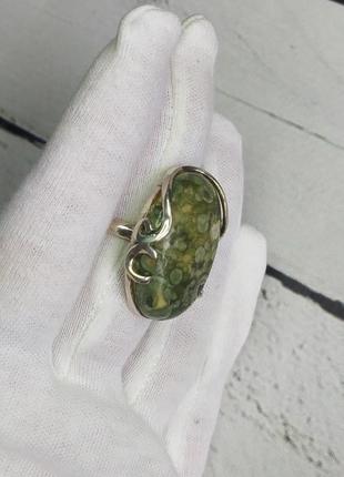 Кольцо серебряное с зеленой яшмой3 фото