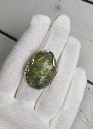 Кольцо серебряное с зеленой яшмой