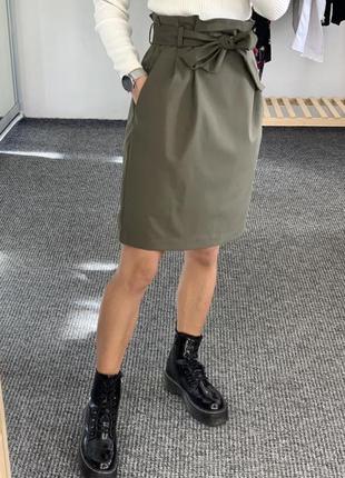 Новая миди юбка хаки с поясом
