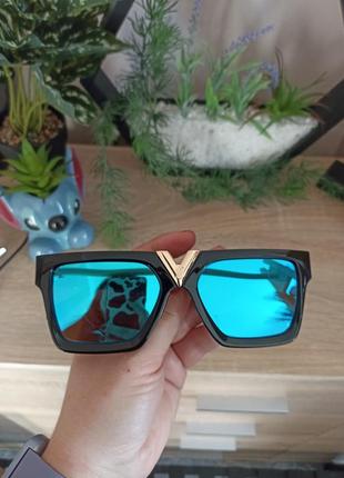 Зеркальные солнцезащитные очки 💙8 фото