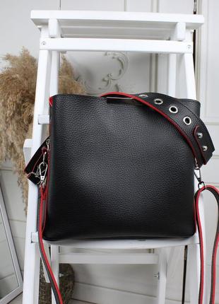 Женская стильная и качественная сумка из эко кожи на 3 отдела черная с красным3 фото