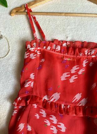 Красный шифоновый сарафан в ласточках и сердцах, красное мини платье, шифоновое летнее платье, платье на бретельках7 фото