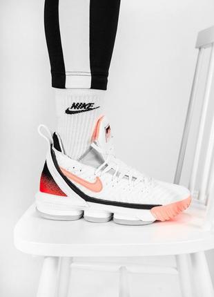 Мужские кроссовки nike lebron 16 “white pinck”