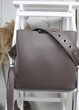 Женская стильная и качественная сумка из эко кожи на 3 отдела капучино1 фото