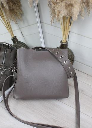 Жіноча стильна та якісна сумка з еко шкіри на 3 відділи капучіно3 фото