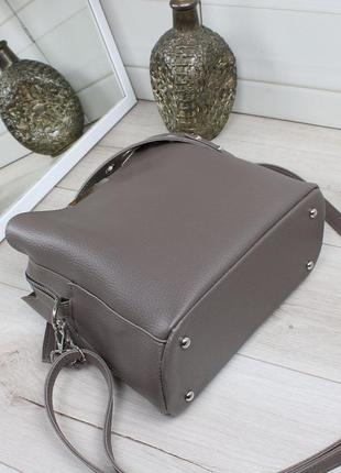 Женская стильная и качественная сумка из эко кожи на 3 отдела капучино5 фото