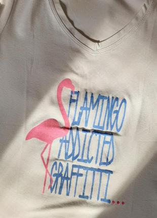 Белая женская футболка с принтом фламинго2 фото