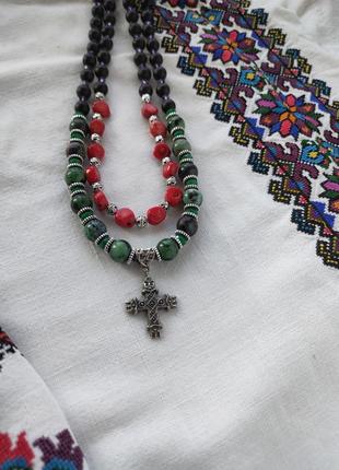 Традиційне коралове намисто з хрестиком в українському стилі до вишиванки коралі згарди жукач8 фото