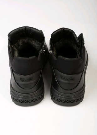 Чоловічі зимові черевики "boost"10 фото