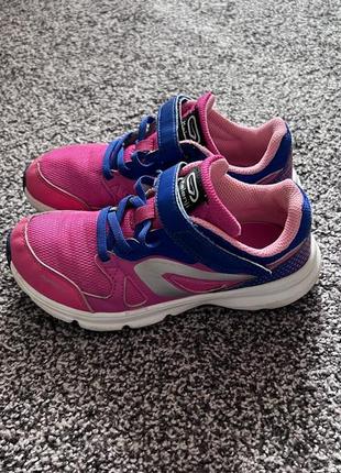 Продам кроссовки 4