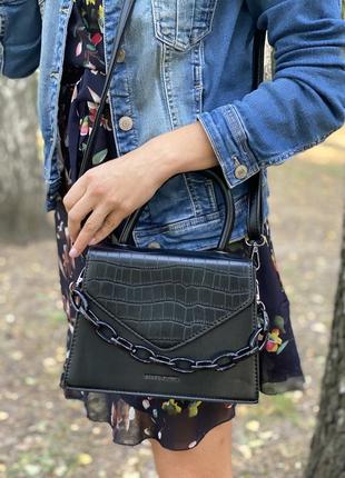 Сумка на длинной ручке cross-body бананка сумочка трендовая и стильная кроссбоди3 фото