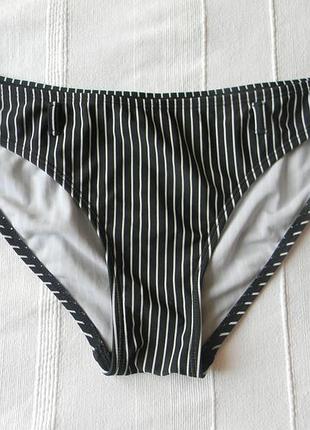 Купальник (низ) р.38-40