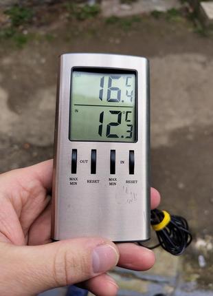 Термометр електронний2 фото