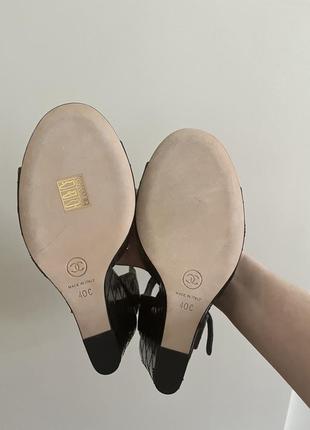 Продам босоножки оригинал chanel6 фото