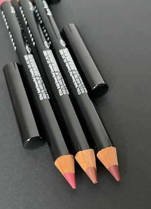 Олівець для губ bobbi brown2 фото