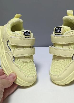 Кроссовки для деток