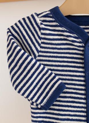 Махровий чоловічок синий у смужку "сонечко" від картерс для хлопчика.3 фото