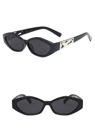 Модні сонцезахисні окуляри чорні ретро окуляри очки 70252 фото